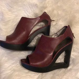 Carlos Santana wedge shoes